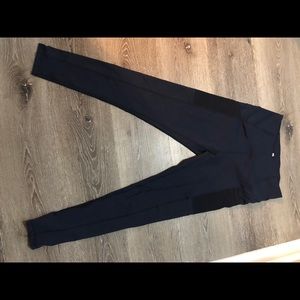 SOLD on M£r€@ri Buffbunny Athena Leggings